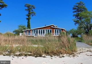 8034 RIVERVIEW RD, Westover, MD 21871