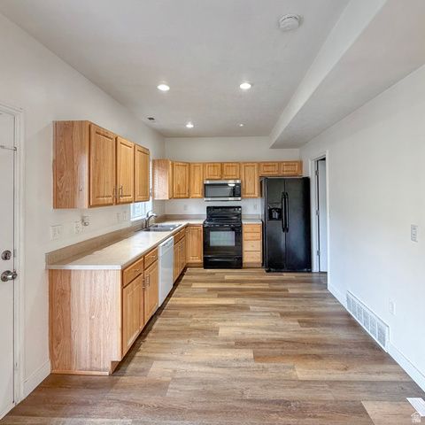 14479 W ENTRADA RIM LN, Herriman, UT 84096