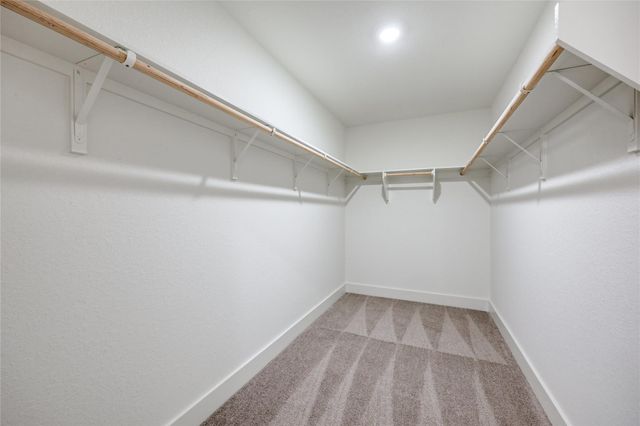 4004 Rockpark CIR, Lago Vista, TX 78645