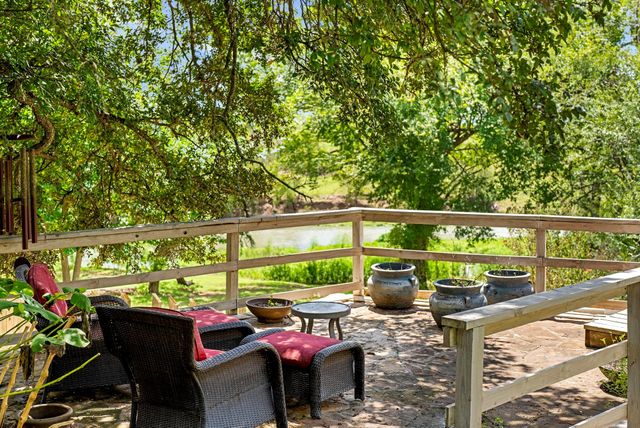 123 El Camino River RD, Bastrop, TX 78602