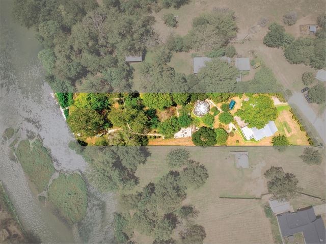 123 El Camino River RD, Bastrop, TX 78602