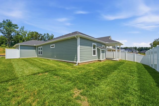 7232 Fairlawn Dr, Fairview, TN 37062