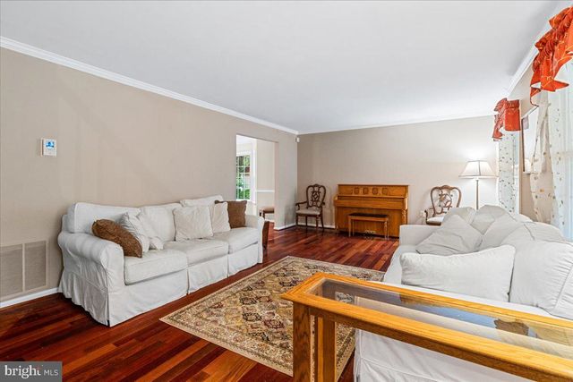 10712 GAME PRESERVE RD, Gaithersburg, MD 20879