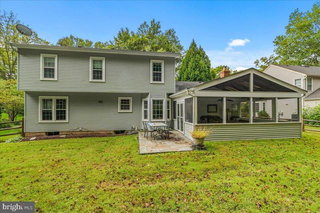 10712 GAME PRESERVE RD, Gaithersburg, MD 20879