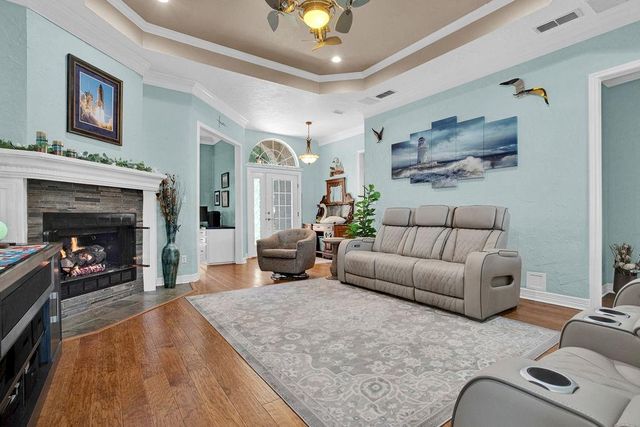 16863 Wilson Road, Tyler, TX 75707