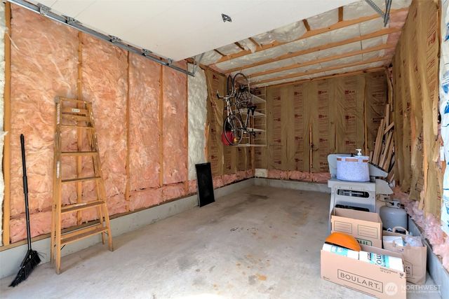 31 NE Spar Tree Drive, Tahuya, WA 98588