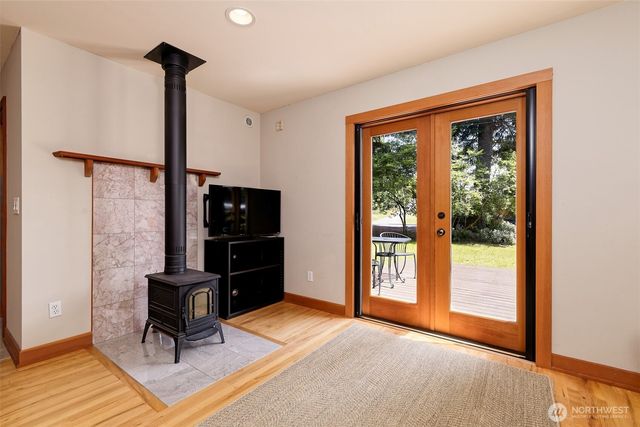 31 NE Spar Tree Drive, Tahuya, WA 98588