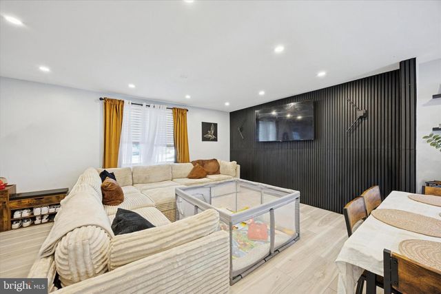 317 SUMMER AVE, Horsham, PA 19044