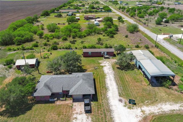 1527 N 738, Orange Grove, TX 78372