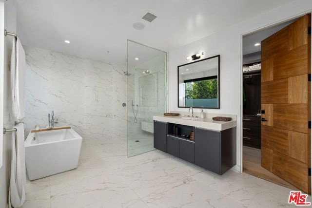 1603 N Fairfax Avenue, Los Angeles, CA 90046
