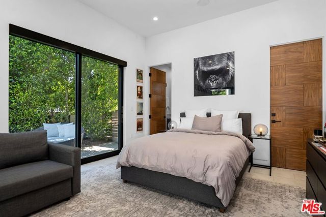 1603 N Fairfax Avenue, Los Angeles, CA 90046