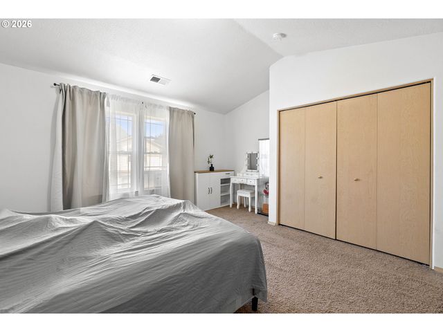 3349 Se 143RD Ave, Portland, OR 97236