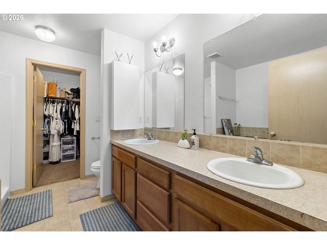 3349 Se 143RD Ave, Portland, OR 97236