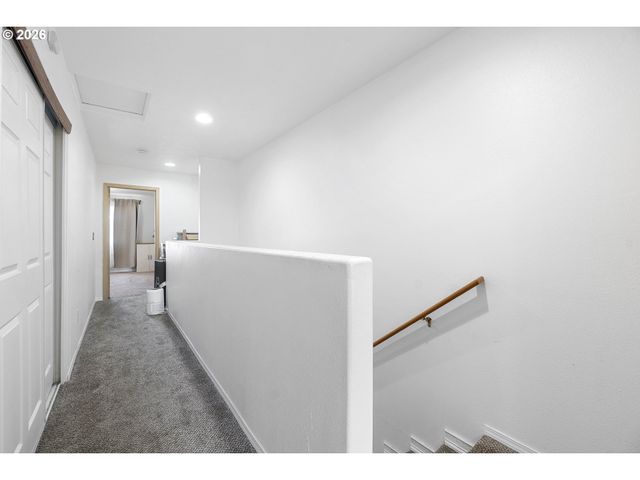 3349 Se 143RD Ave, Portland, OR 97236