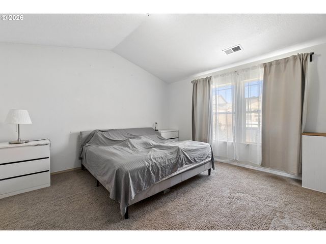 3349 Se 143RD Ave, Portland, OR 97236