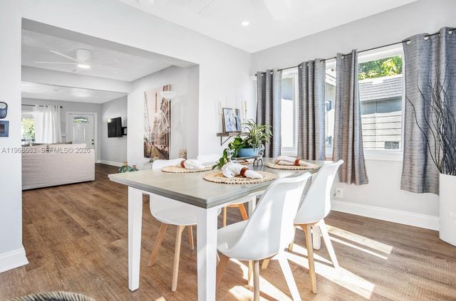 2450 NE 18th St, Pompano Beach, FL 33062