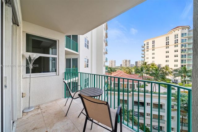 19900 E Country Club Drive 816, Aventura, FL 33180