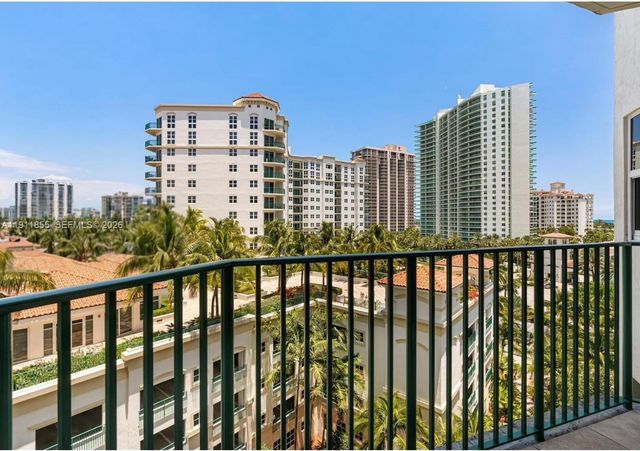 19900 E Country Club Drive 816, Aventura, FL 33180