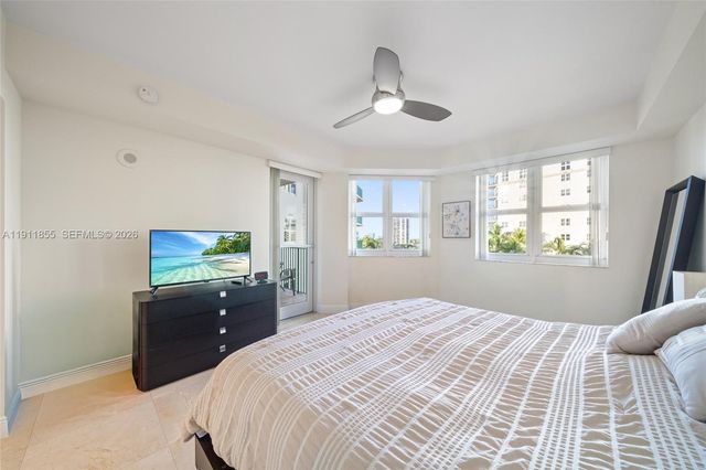 19900 E Country Club Drive 816, Aventura, FL 33180
