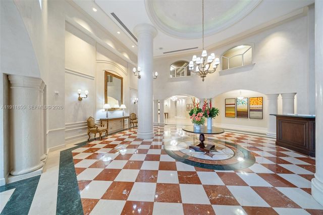 19900 E Country Club Drive 816, Aventura, FL 33180