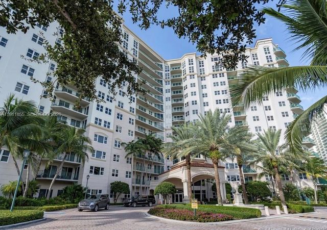 19900 E Country Club Drive 816, Aventura, FL 33180