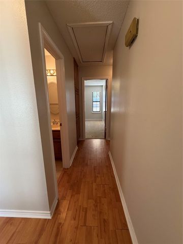 718 Brazos ST, Rockdale, TX 76567