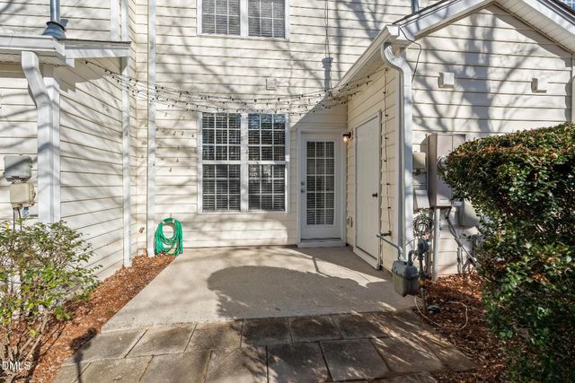 5733 Corbon Crest Lane, Raleigh, NC 27612