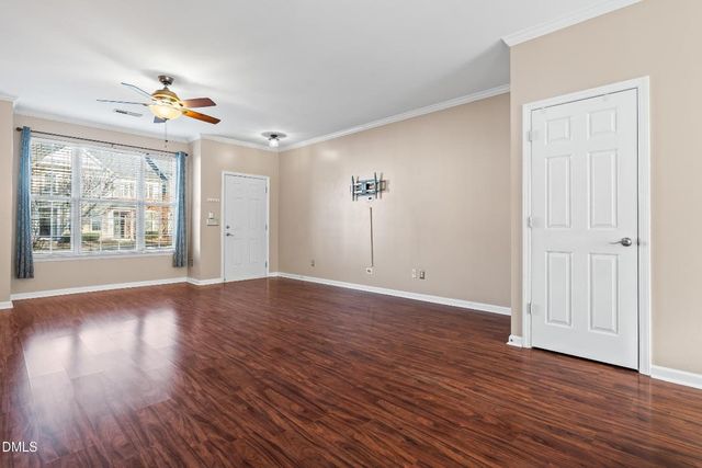 5733 Corbon Crest Lane, Raleigh, NC 27612