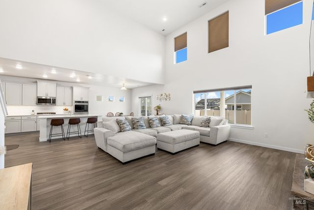 3410 S Rosa Parks Way, Nampa, ID 83687