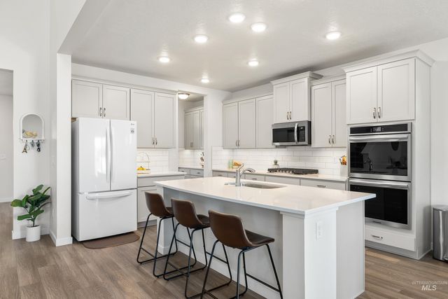 3410 S Rosa Parks Way, Nampa, ID 83687