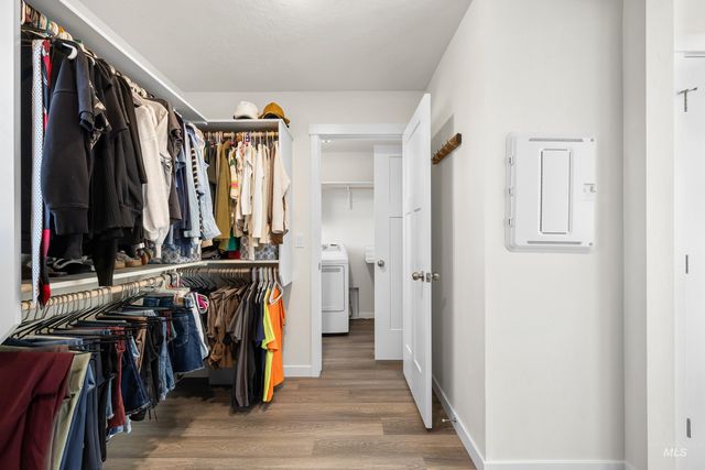 3410 S Rosa Parks Way, Nampa, ID 83687