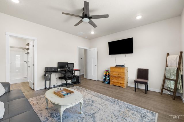 3410 S Rosa Parks Way, Nampa, ID 83687