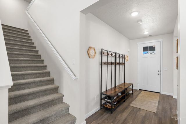 3410 S Rosa Parks Way, Nampa, ID 83687