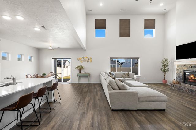 3410 S Rosa Parks Way, Nampa, ID 83687