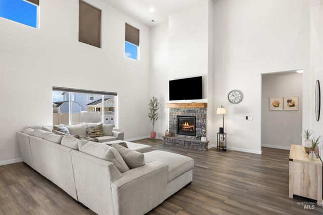 3410 S Rosa Parks Way, Nampa, ID 83687