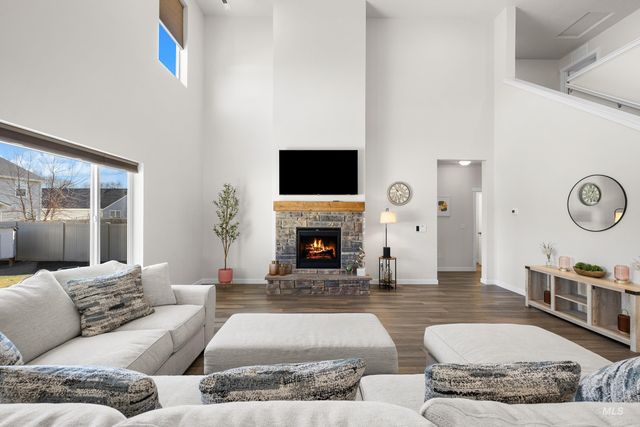 3410 S Rosa Parks Way, Nampa, ID 83687