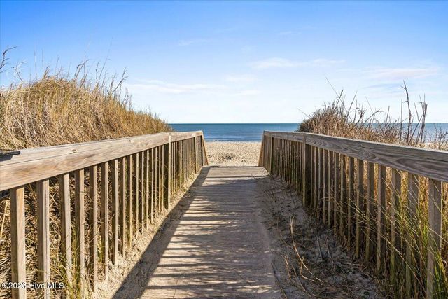 6421 Timber Hitch Drive SW, Ocean Isle Beach, NC 28469