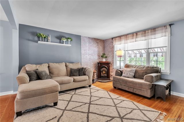 203 Hawthorne Avenue, Tonawanda, NY 14223