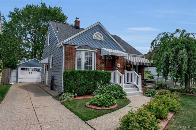 203 Hawthorne Avenue, Tonawanda, NY 14223