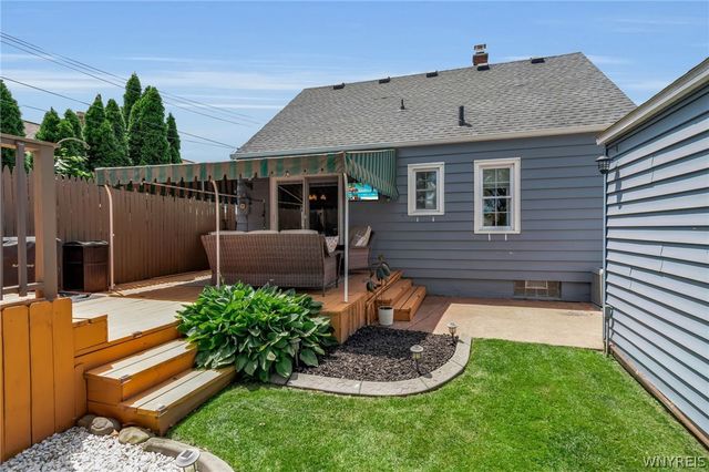 203 Hawthorne Avenue, Tonawanda, NY 14223