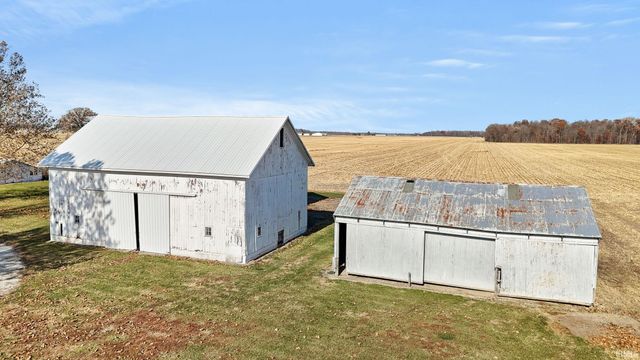 1656 W 300 Road, Huntington, IN 46750