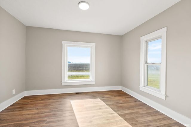 1656 W 300 Road, Huntington, IN 46750