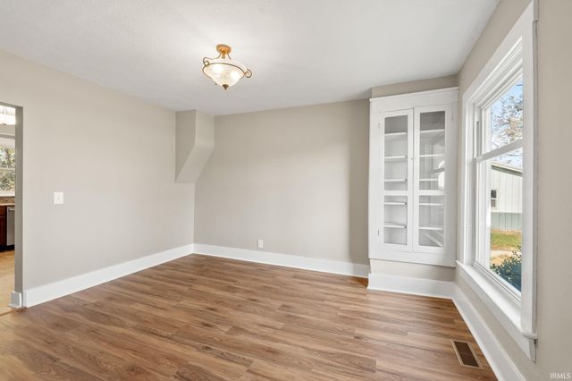 1656 W 300 Road, Huntington, IN 46750