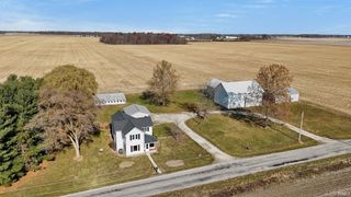 1656 W 300 Road, Huntington, IN 46750