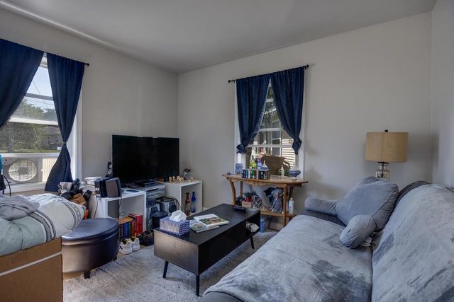 93 Craig Avenue, Madison, WI 53705