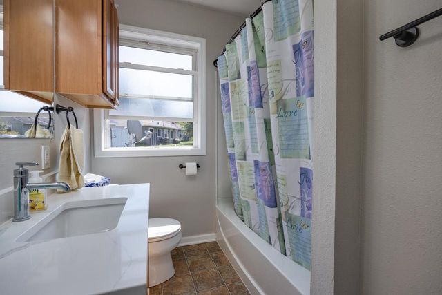 93 Craig Avenue, Madison, WI 53705