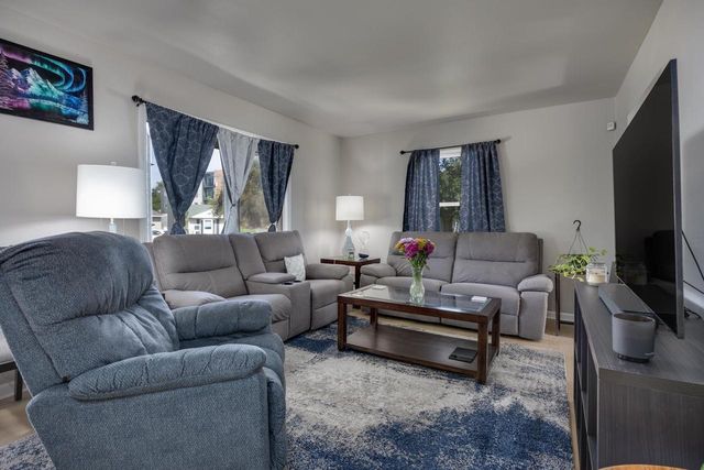 93 Craig Avenue, Madison, WI 53705