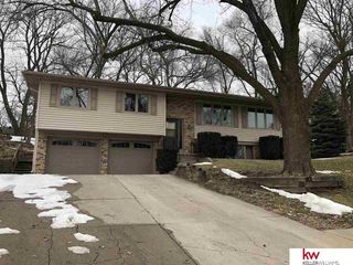 212 Douglas Drive, Bellevue, NE 68005