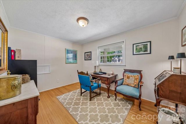 1135 Blueberry Lane, Charlotte, NC 28226