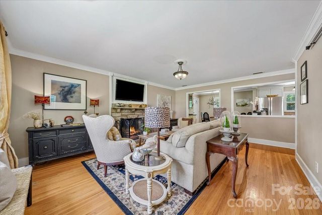 1135 Blueberry Lane, Charlotte, NC 28226